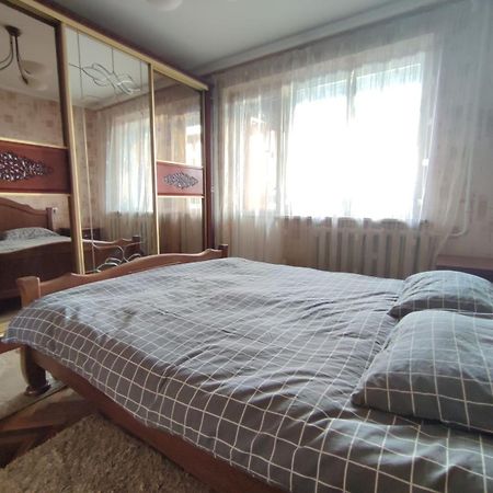 Квартира 3 Кімнати Львів Район Сихів Вулиця Червоної Калини Ngoại thất bức ảnh